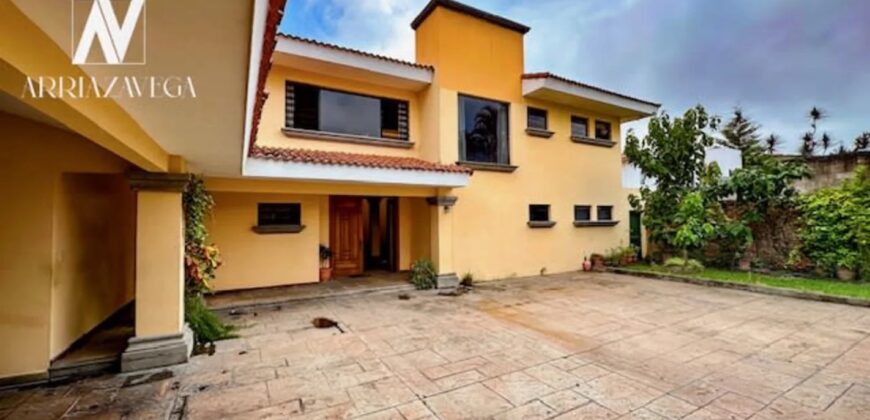 Casa en Venta en Palmira Santa Tecla