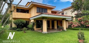 Casa en Venta en Palmira Santa Tecla